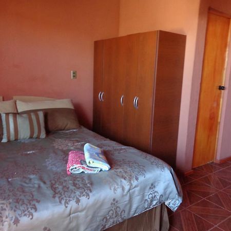 Guest House Diaguitas Сан Педро де Атакама Екстериор снимка